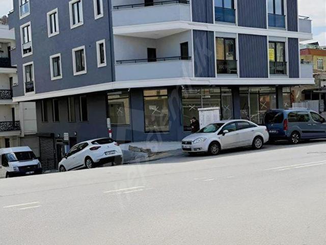 Esatpaşa Mahallesi, Ataşehir içerisinde satılık mülk