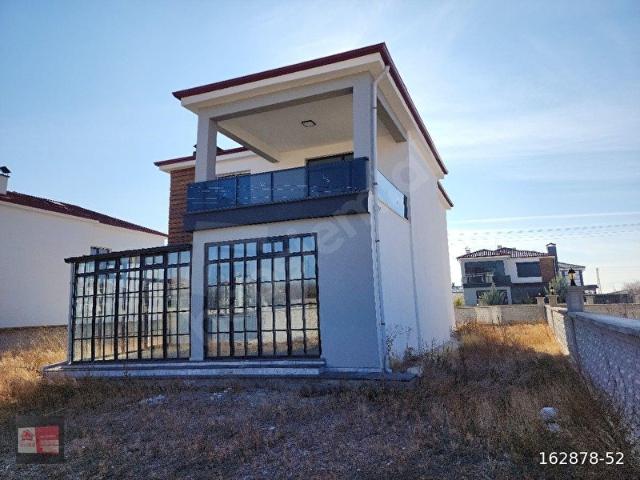 Niğde içerisinde satılık Villa