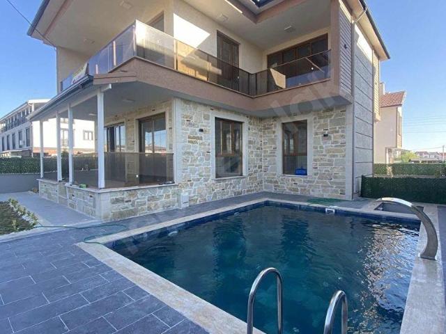 Marmaraereğlisi, Tekirdağ içerisinde satılık Villa