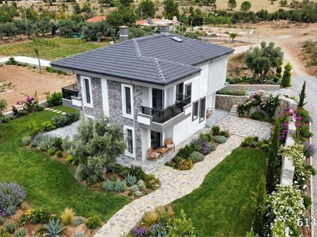 Muğla içerisinde satılık Villa