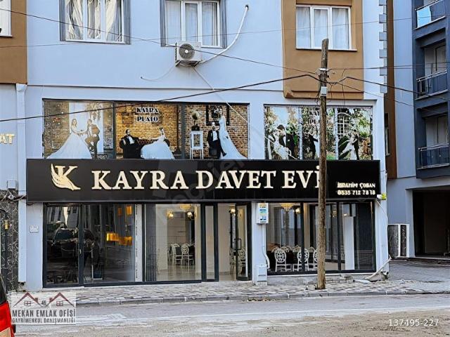 Cengiz Topel, Saruhanlı içerisinde satılık Dükkan