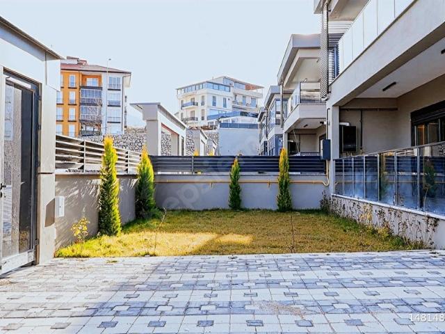 Batıkent Mahallesi, Isparta Merkez içerisinde satılık Villa
