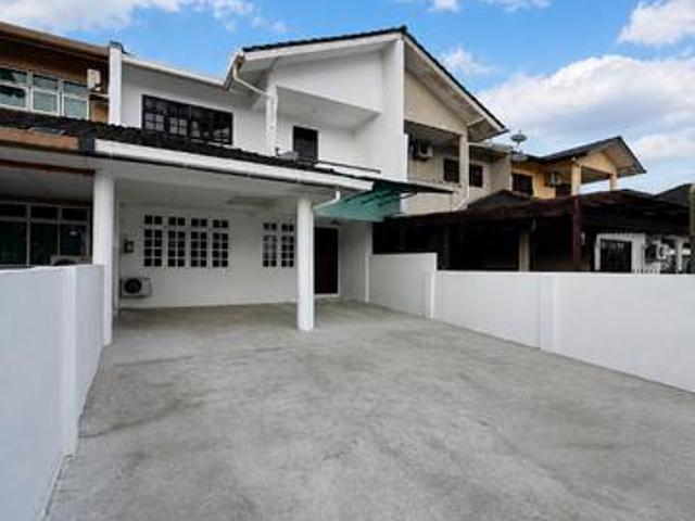 Terraced House for sale in Kuching, Sarawak