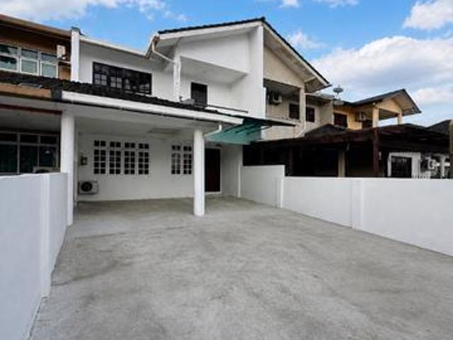 Terraced House for sale in Kuching, Sarawak