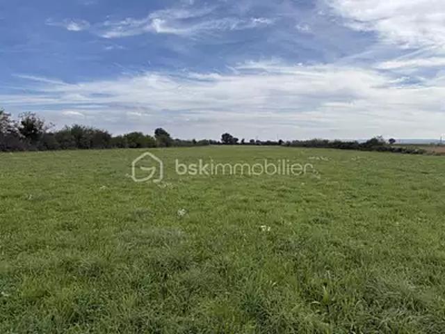 Terrain vente à La Tour-du-Pin, Satolas-et-bonce