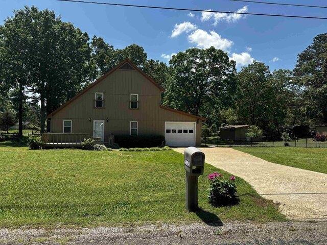 House for sale in Crump
