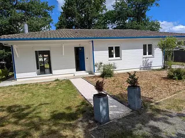 Maison vente à Les Bluhes, Saugnac-et-Muret