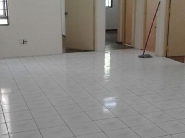 Condominium for sale in Petaling, Damansara Damai