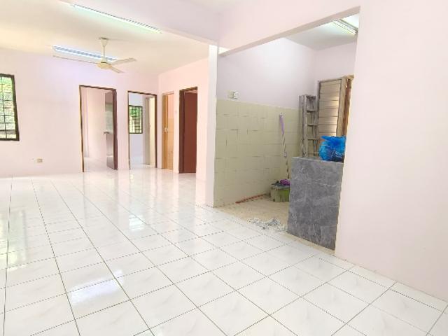 Apartment for rent in Petaling, Damansara Damai