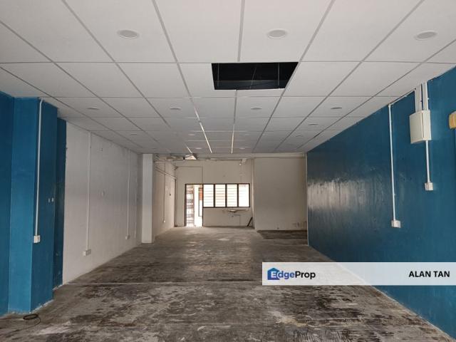 Shop for sale in Petaling, Damansara Damai