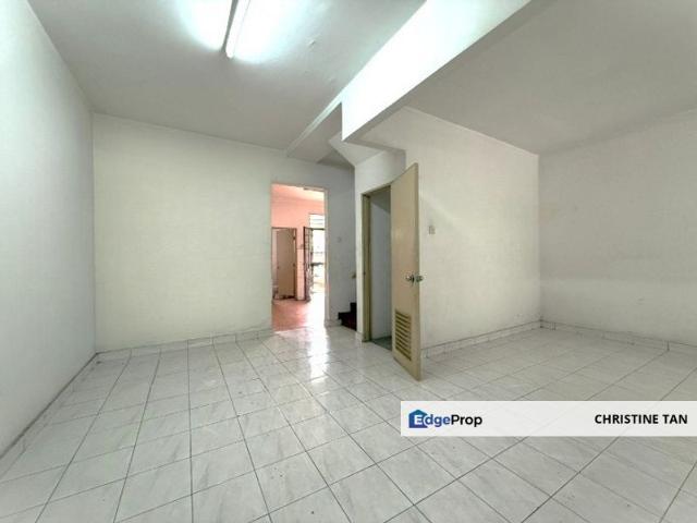 House for sale in Petaling, Damansara Damai