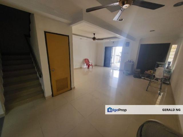 House for sale in Petaling, Damansara Damai