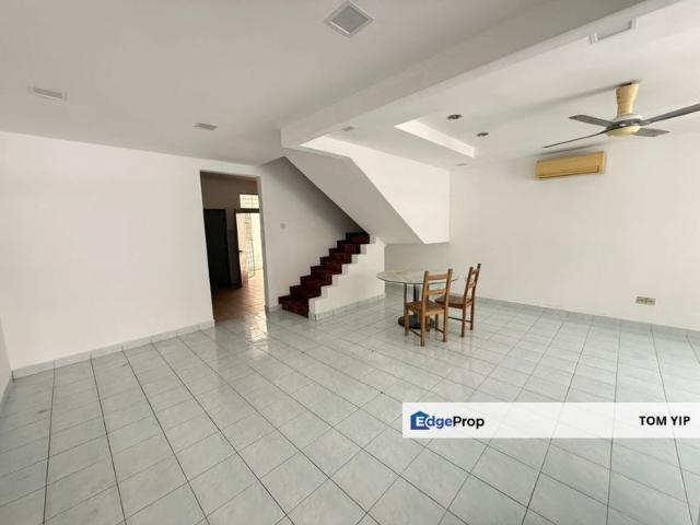House for sale in Petaling, Damansara Damai