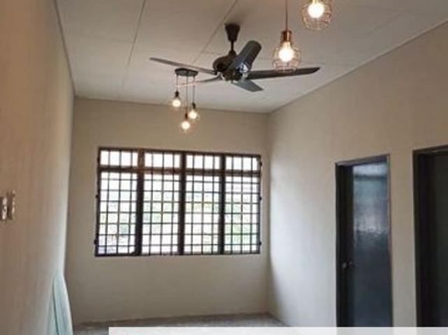 Flat for sale in Petaling, Damansara Damai