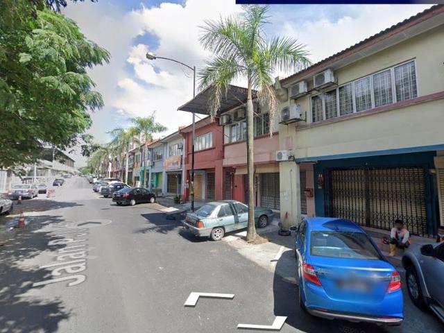 Shop for sale in Petaling, Damansara Damai