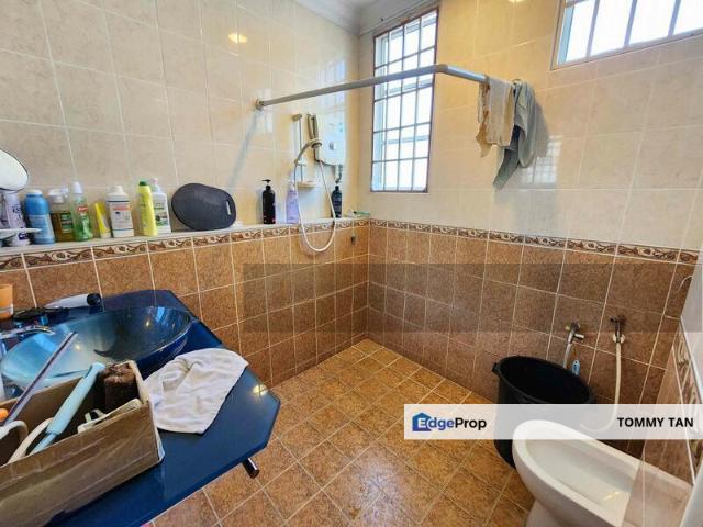 House for sale in Petaling, Damansara Damai