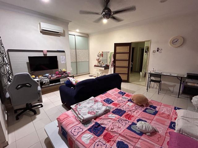 Terraced House for sale in Country Heights Damansara, Kuala Lumpur