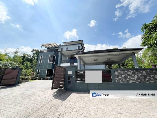 House for sale in Kajang, Langat
