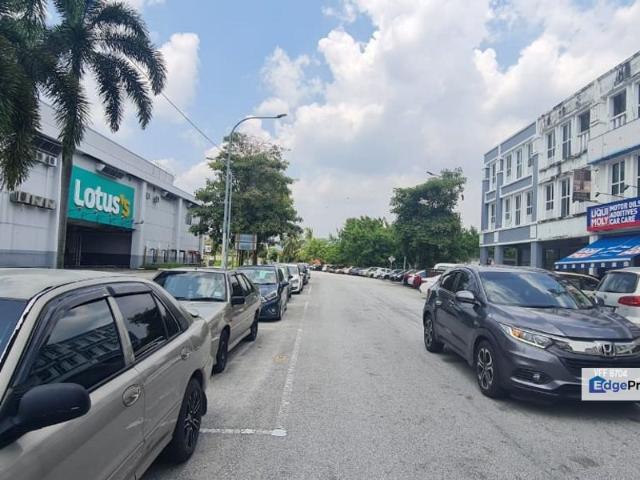 Shop for sale in Kajang, Langat