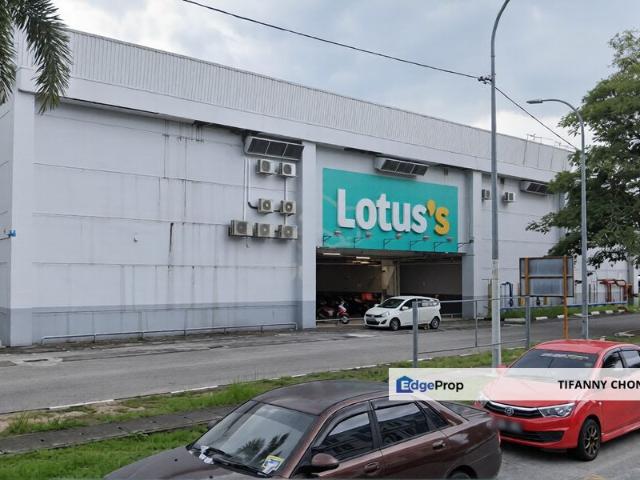 Shop for rent in Kajang, Langat