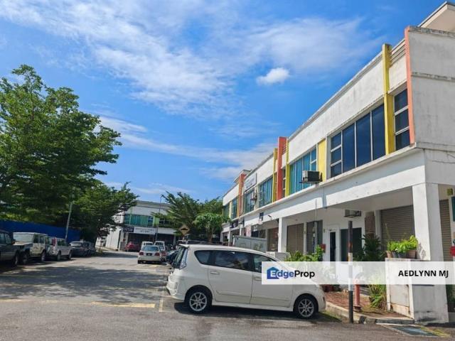 Shop for sale in Taman Saujana Puchong, Majlis Bandaraya Subang Jaya