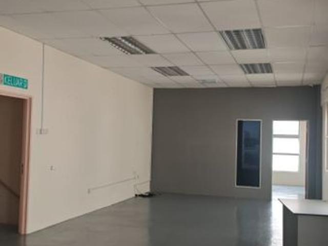 Shop for rent in Petaling, Subang Jaya