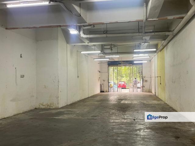 Shop for rent in Petaling, Subang Jaya