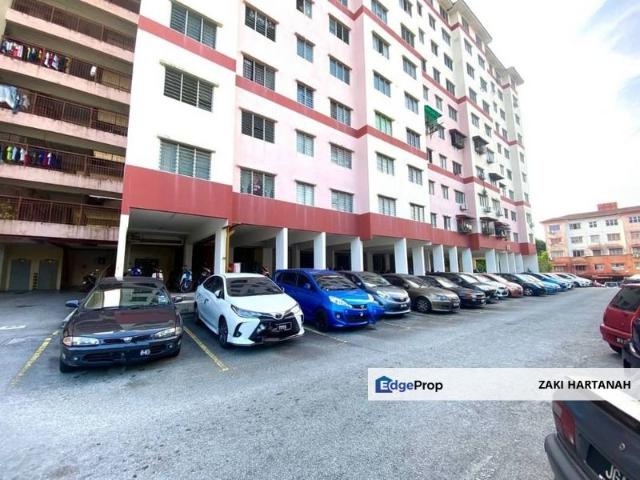 Flat for sale in Petaling, Subang Jaya