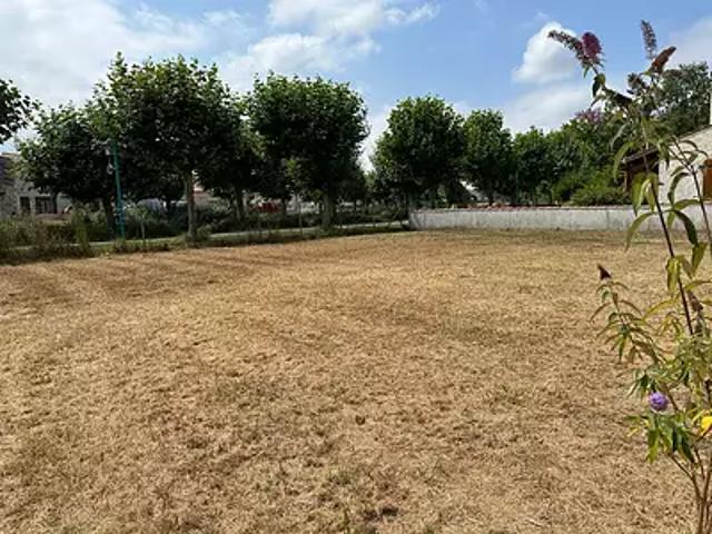 Terrain vente à France métropolitaine, Saujon