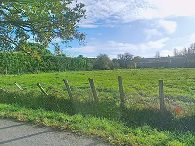 Terrain vente à Saintes, Saujon