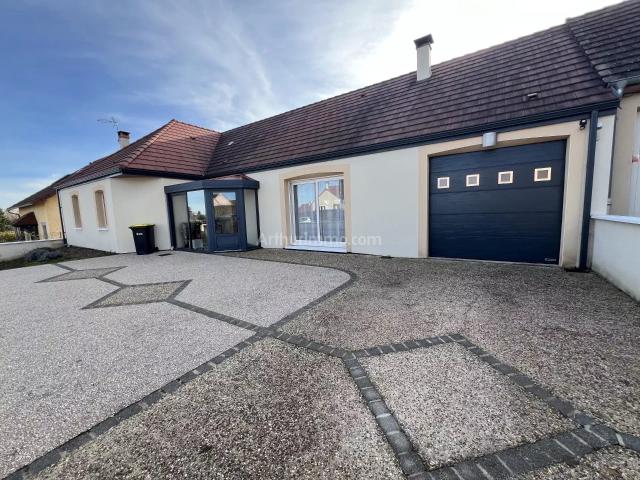 Maison vente à Montbard, Saulieu