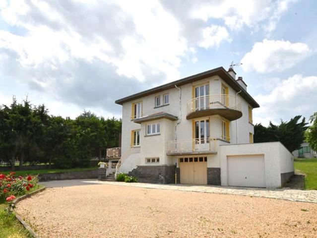 Maison vente à Clermont-Ferrand, Ceyrat