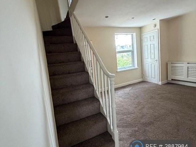 Apartment for rent in Brompton, Gillingham