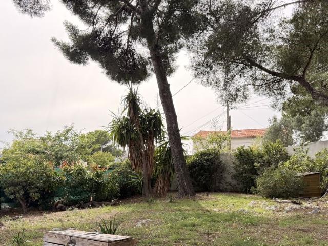 Terrain vente à France métropolitaine, Sausset-les-pins