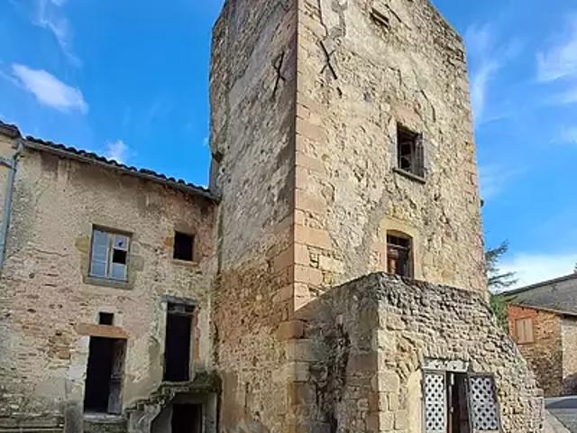 Maison vente à Sauvagnat-Sainte-Marthe, Puy-de-Dôme