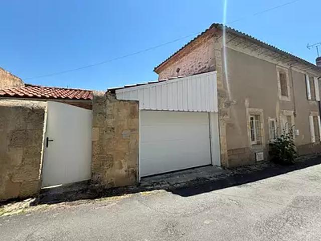 Maison location à Résidence du Château d'eau, Sauveterre-de-Guyenne