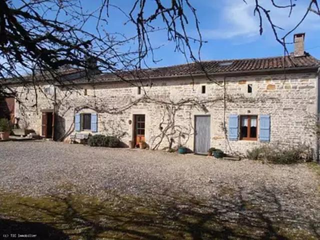 Maison vente à Niort, Sauzé-vaussais