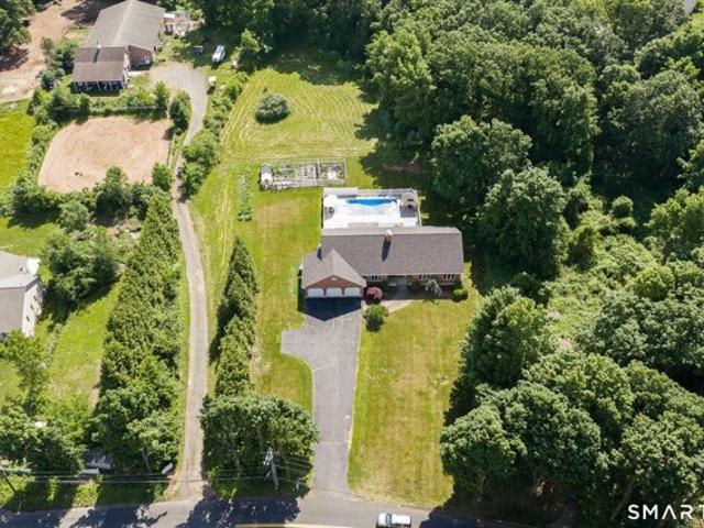 House for sale in Southington, Connecticut