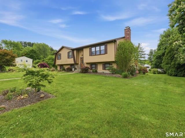 House for sale in Southington, Connecticut