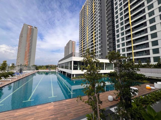 Serviced Residence for sale in Wellesley, Penang