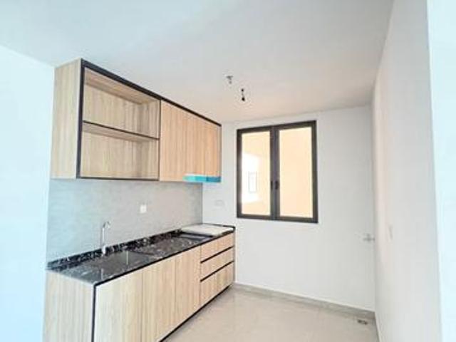 Serviced Residence for sale in Batu Kawan, Seberang Perai