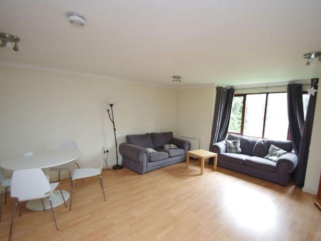 Apartment for rent in Holywell Estate, North Watford