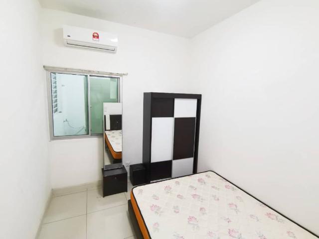Apartment for rent in Tanjong Sepat, Selangor
