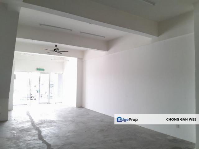 Shop for rent in Southville City, Sepang