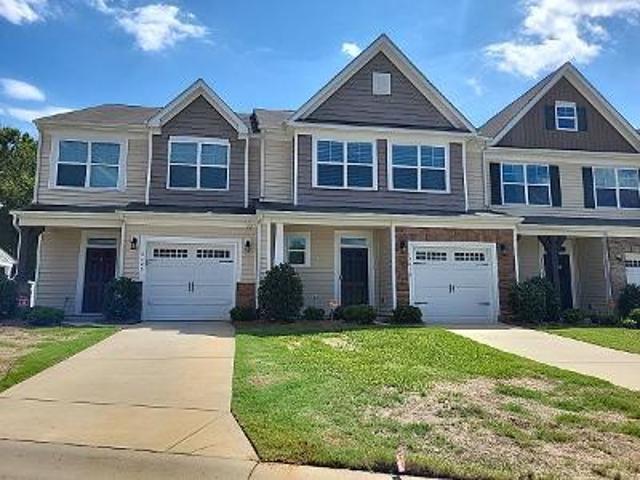 House for sale in Mecklenburg, North Carolina