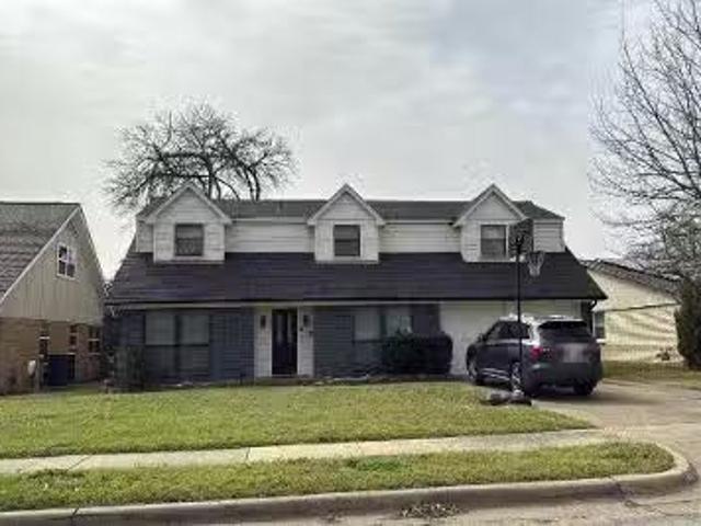 House for sale in Irving