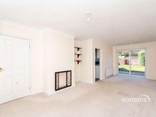 House for rent in Denham, Gerrards Cross and Chalfonts Community Board, Denham Green