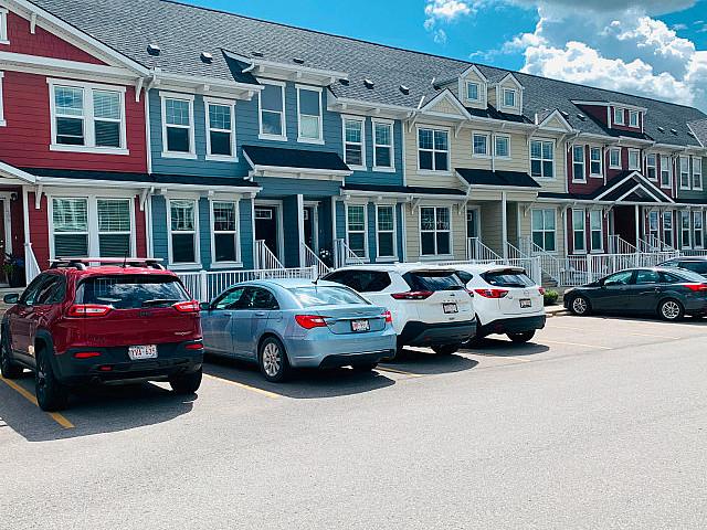 Townhouse for rent in Northwest, Alberta