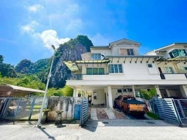 Townhouse for sale in Selayang, Selangor