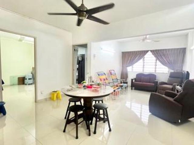 Apartment for sale in Georgetown, Penang